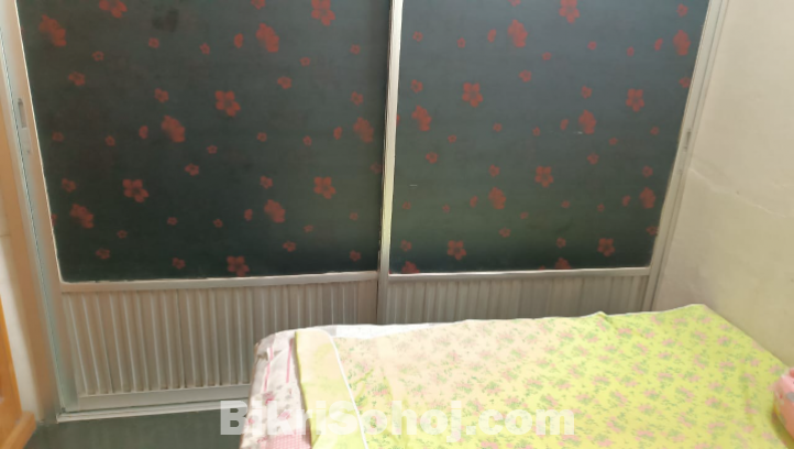 থাই  গ্লাসের পার্টিশন দরজা বিক্রি